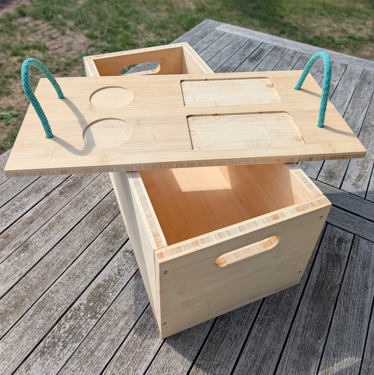 Multifunktionale Bambus-Staubox mit Organizer-Deckel - Passgenau für VW T6 California Ocean
