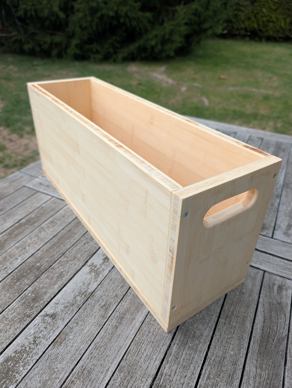 Bambus-Staubox "Nischenwunder" – Passgenau für VW T6 California Ocean