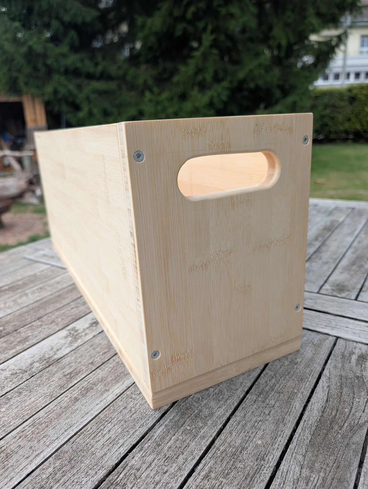 Bambus-Staubox "Nischenwunder" – Passgenau für VW T6 California Ocean