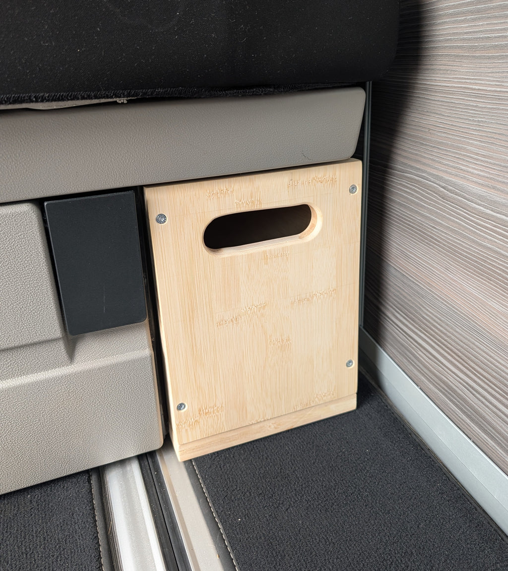 Bambus-Staubox "Nischenwunder" – Passgenau für VW T6 California Ocean